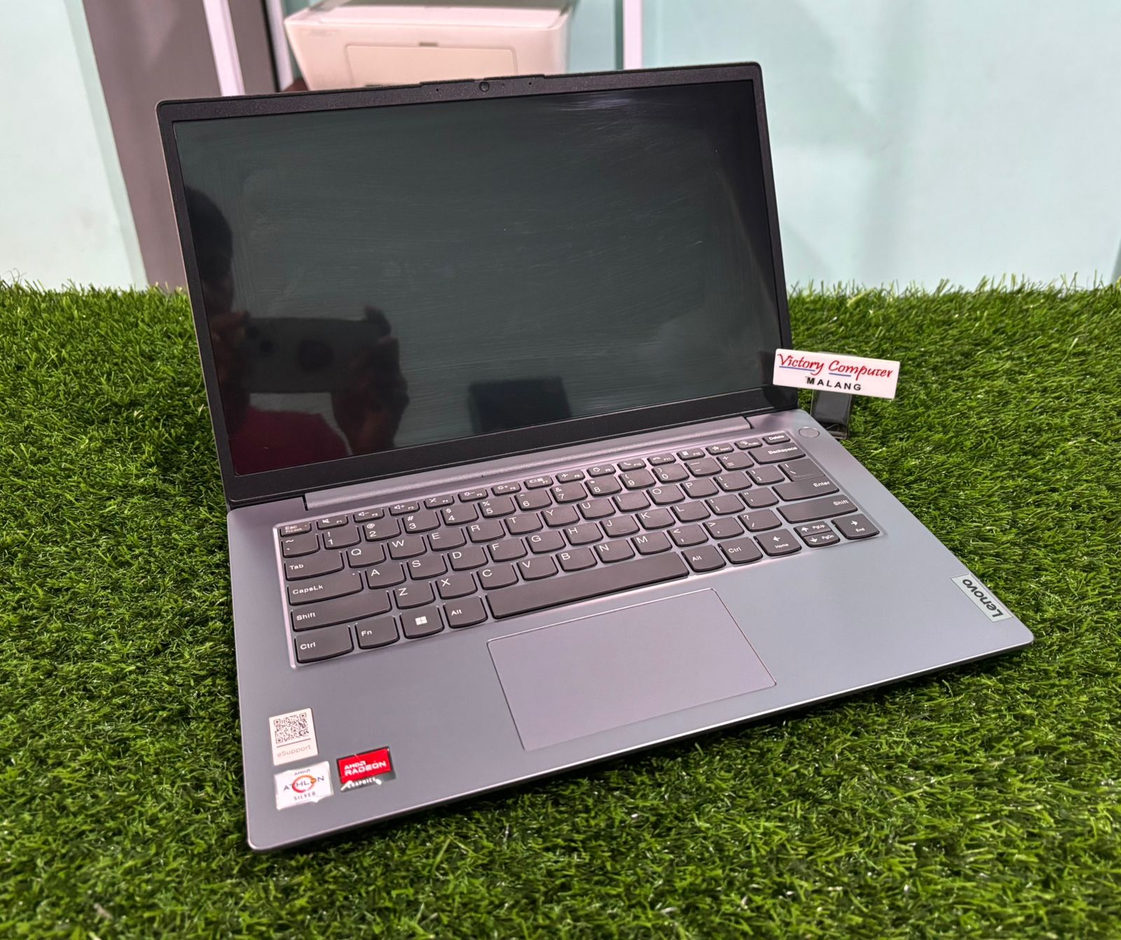 Lenovo V14 G4AMN 1