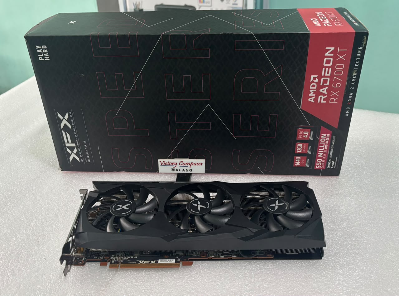 XFX rx6700xt 12gb 1